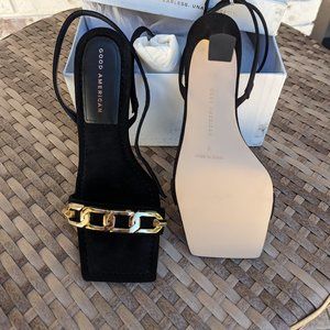 Good American suede heels